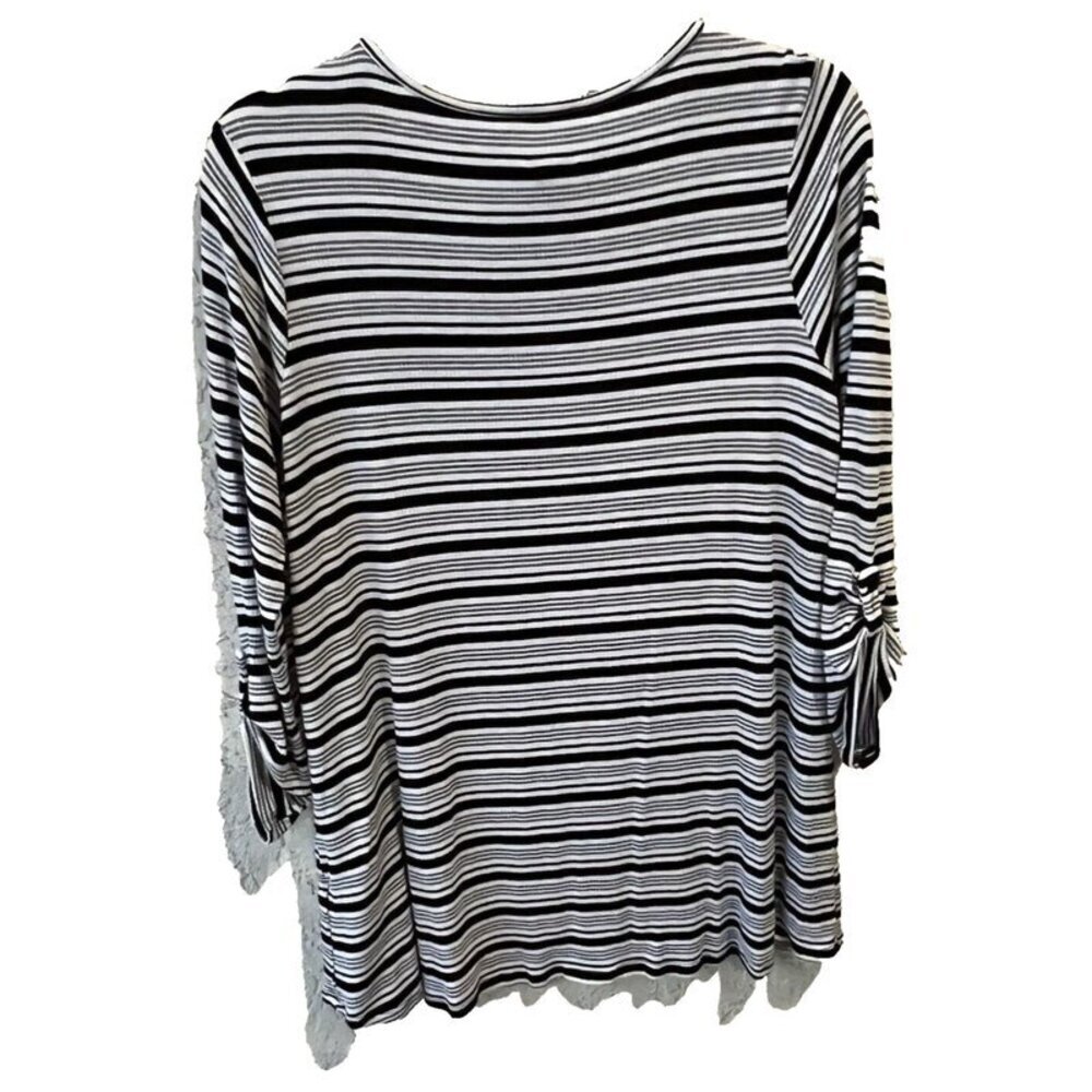 Sunday - Women's Black and White Striped Stretch Scoop Neck Tunic Plus Size 1X - Picture 11 of 16